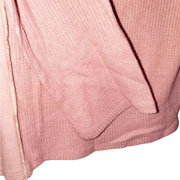 No Boundaries NWT Long Sleeve Wide Neck Relaxed Fit Plus Size Splice Top 825 - Picture 3 of 5